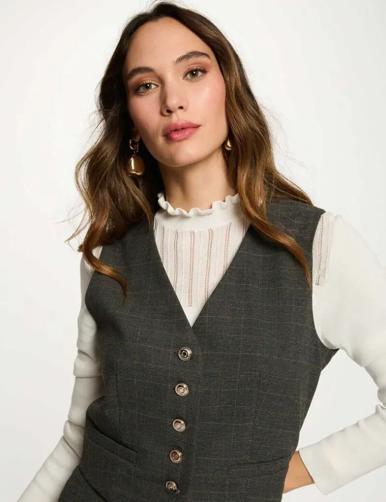 gilet-sans-manches-ajuste-gris-moyen-femme-vue6-32536311033371128.webp