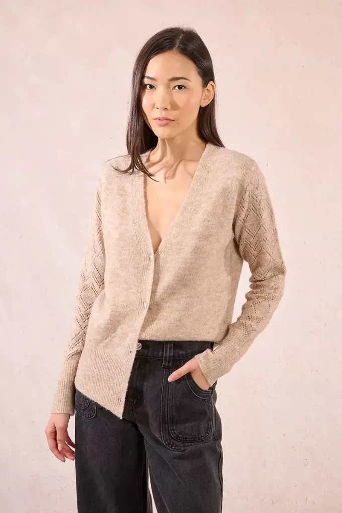 cardigan-de-manga-larga-en-punto-calado_11zon.webp
