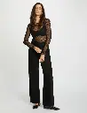t-shirt-court-cintre-noir-femme-vue5-32536311032670979.webp
