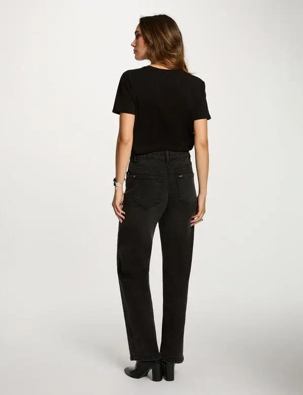 t-shirt-manches-courtes-noir-femme-vue2-32536311032700979.webp