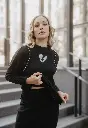 jersey-corazon-rayo-punto-negro (1).webp