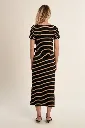 vestido-largo-de-manga-corta-con-estampado-y-lazada- (3).webp