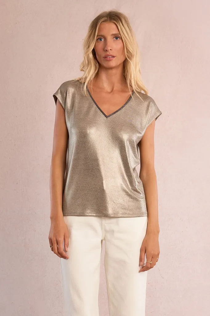 camiseta-de-mujer-de-manga-corta-tejido-brillante- (2).webp