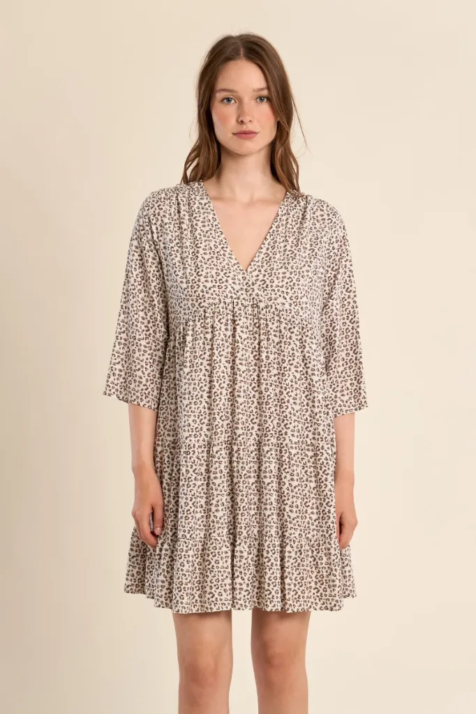 vestido-corto-de-media-manga-con-estampado- (3).webp