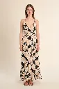 vestido-largo-con-estampado-y-volantes- (3).webp