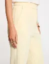 pantalon-droit-taille-haute-jaune-pastel-femme-vue4-32536311049141191_11zon.webp