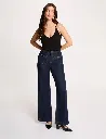 debardeur-cintre-col-v-noir-femme-vue5-32536311058320979_11zon.webp
