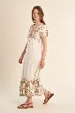 vestido-largo-de-manga-corta-detalles-bordados- (3).webp