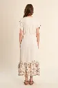vestido-largo-de-manga-corta-detalles-bordados- (1).webp