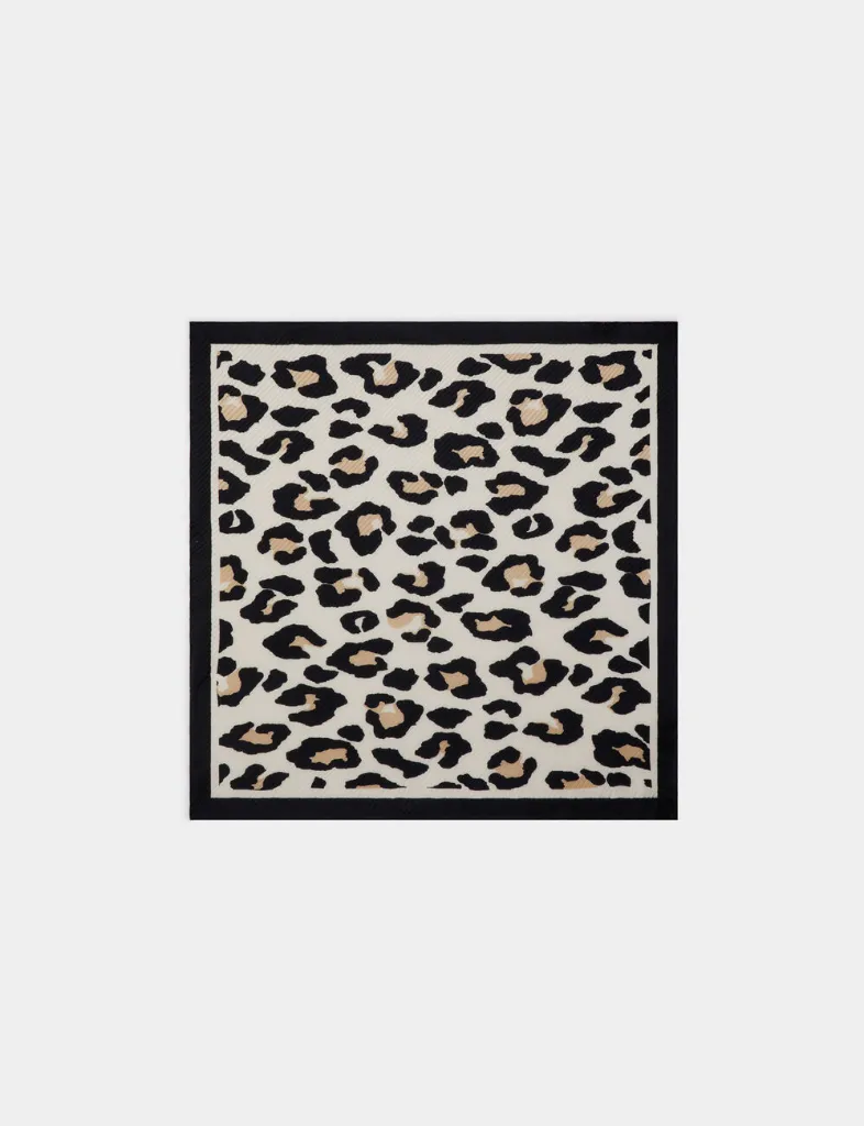 foulard-plisse-satine-multicolore-femme-vue1-32536311061550900.webp