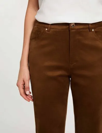 pantalon-droit-suedine-marron-chocolat-femme-vue4-32536311067961231.webp