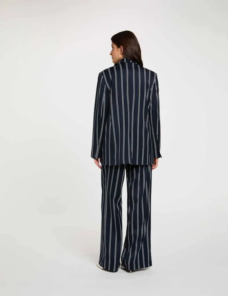 blazer-raye-col-tailleur-bleu-marine-femme-vue5-32536311067831239.webp