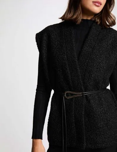 veste-sans-manches-noir-femme-vue4-32536311054840979.webp