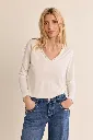 jersey-de-manga-larga-detalle-ribete (2).webp