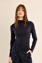 jersey-de-manga-larga-cuello-cerrado (3).webp