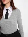 pull-2-en-1-col-a-revers-gris-clair-femme-vue4-32536311050810102.webp