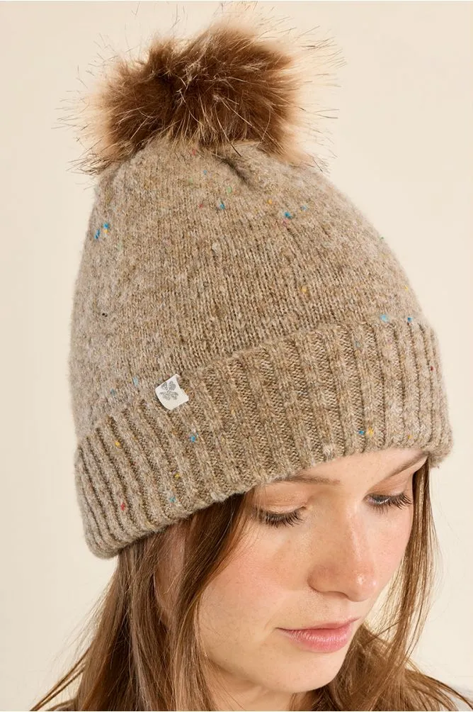 gorro-con-pompon (1).webp