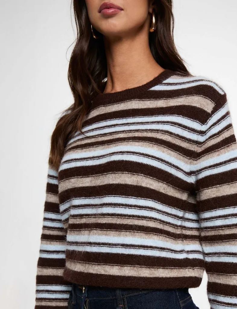 pull-raye-col-rond-beige-femme-vue4-32536311073811043_11zon.webp