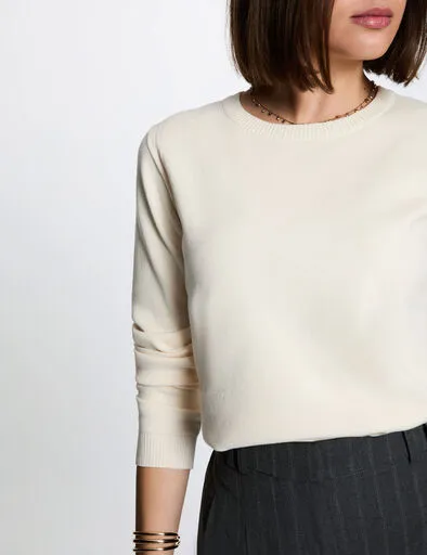 pull-maille-relief-ivoire-femme-vue4-32536311066310978.webp