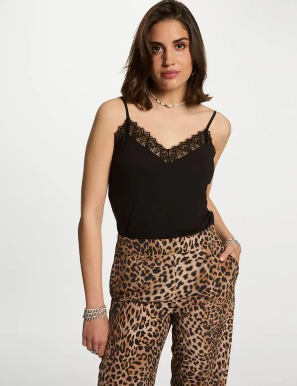 Top con tirantes finos negro 252-Betino .. (Tallas: Ts)