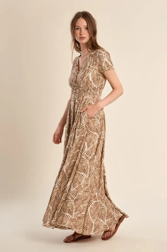 Vestido largo, de manga corta, con estampado.N297EE (Tallas: Ts)