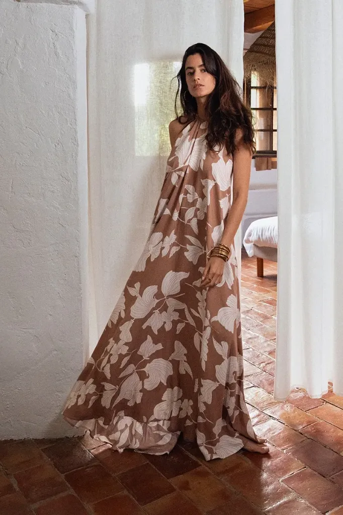 Vestido largo, halter, con estampado.LA1863EE (Tallas: Ts)