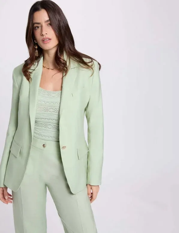Chaqueta entallada con cuello sastre verde pastel 261-Vmedi.f (Tallas: T36)