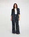 Blazer de rayas con cuello sastre azul marino 262-Voker