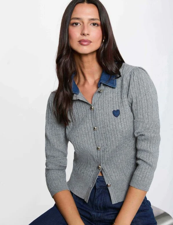 Jersey con cuello vuelto y botones gris claro 262-Mrosala