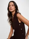 Jersey sin mangas con cuello en V marrón oscuro 262-Mgaf